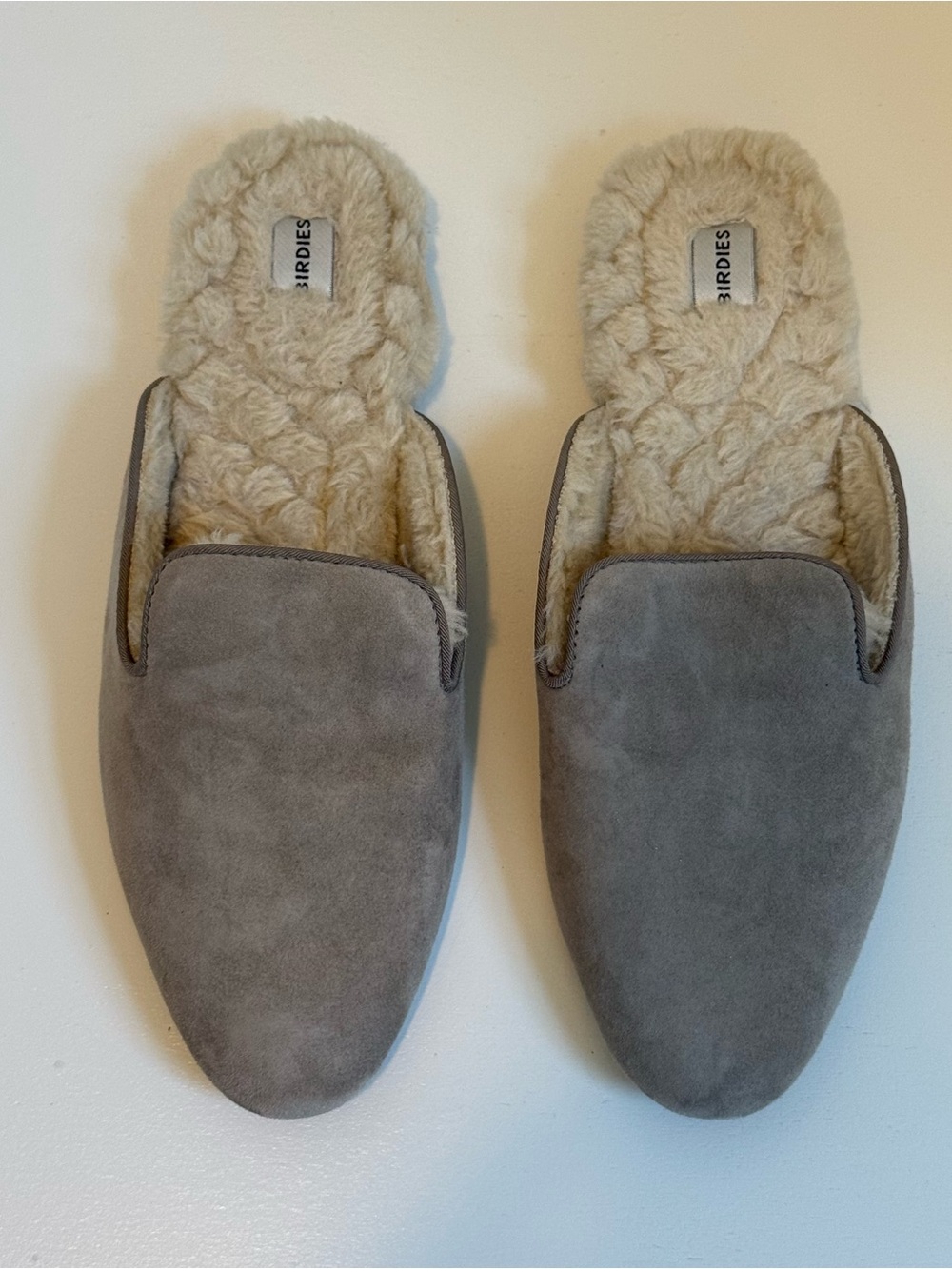 Birdies The Phoebe Gray Plush Women’s Slippers Size 10